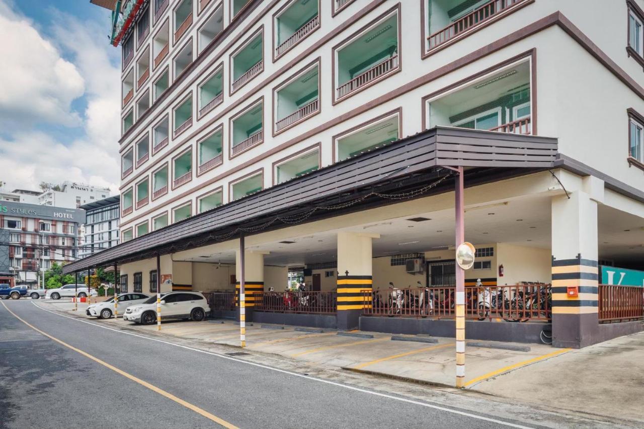 V Residence Hotel Chiang Mai Bagian luar foto